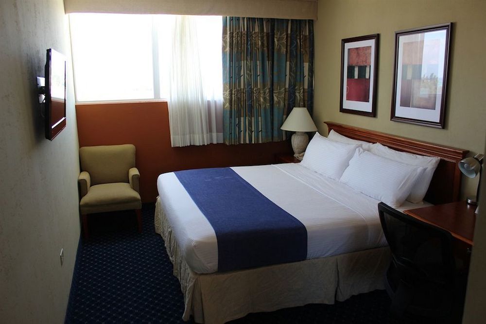 San Juan Airport Hotel Esterno foto